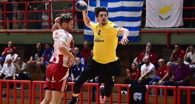 Ήττα για την ΑΕΚ στην Ηλιούπολη