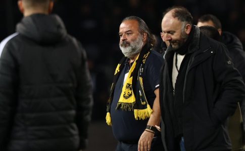 Δεν υπήρξε ένταση ανάμεσα σε Ηλιόπουλο – Σαββίδη