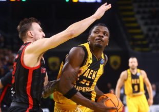 Θλιβερή εμφάνιση και συντριβή από την Αντβέρπ
