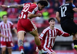 Η κεφαλιά του Ζότα Σίλβα για το 1-0 του Ολυμπιακού κόντρα στην Καλαμάτα