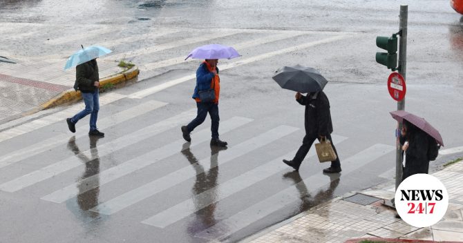 Κακοκαιρία: Επικαιροποιήθηκε το έκτακτο δελτίο – Στο “κόκκινο”