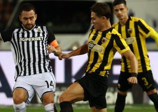 Καλοσκάμης: Η κριτική, η υπομονή και η ευκαιρία που ψάχνει στην ΑΕΚ