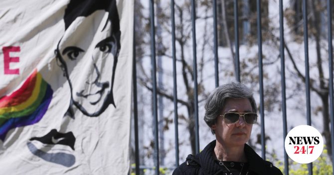 Ζακ Κωστόπουλος: Η πρώτη δήλωση της μητέρας του για την αποφυλάκιση του μεσίτη
