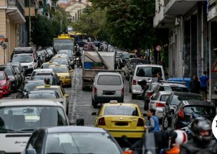 Kίνηση στους δρόμους: Στο “κόκκινο” ο Κηφισός