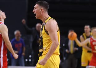 Η παρακάμερα από τη νίκη-θρίλερ της Βασίλισσας στην πρεμιέρα του BCL (VID)