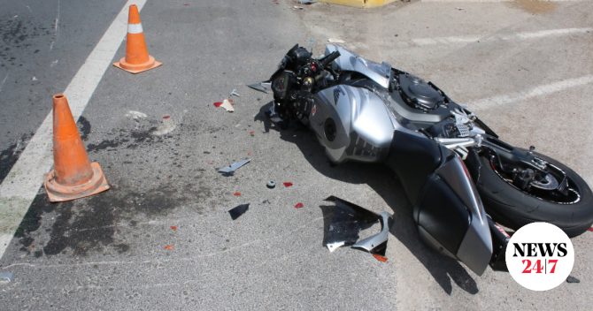 Ανατροπή στο τροχαίο στην Καλλιθέα