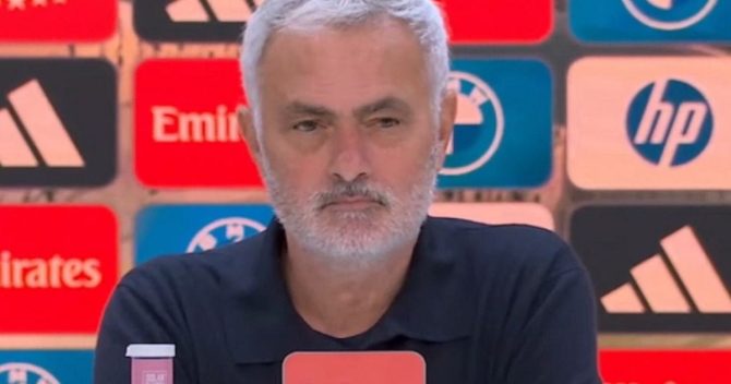 Μουρίνιο: “Αν συμβεί κάτι που θα μας ευνοήσει δεν θα έχω πρόβλημα να το πω, αλλά νομίζω ότι το αντίθετο συμβαίνει πιο συχνά”
