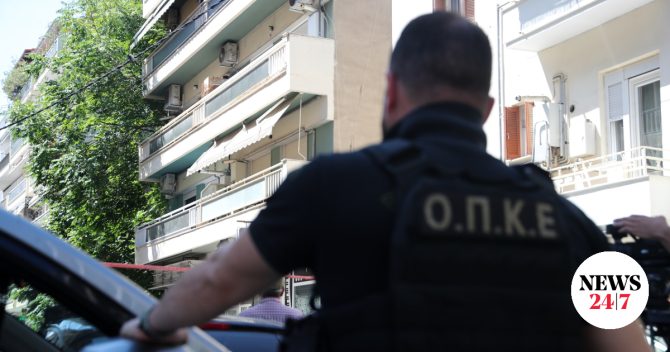 Πετρούπολη: Πέταξαν μπουκάλι με εύφλεκτο υλικό σε κατάστημα τυχερών παιχνιδιών