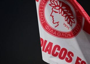 Η απάντηση του Ολυμπιακού στη θέση του Παναθηναϊκού: “Ο κόσμος της αλήθειας και ο κόσμος του ψέματος”