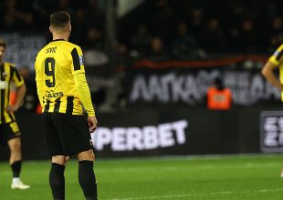 Πλήρωσε τα λάθη και τις χαμένες ευκαιρίες η ΑΕΚ στην Τούμπα!