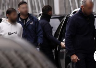 Έκρηξη στην Πλάκα: Ποινική δίωξη για κακουργήματα στους τρεις κλέφτες χαλκού