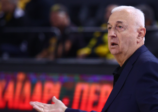 Σάκοτα: «Σημαντικό ότι κερδίσαμε, γι’ ακόμα κάποιες εβδομάδες θα έχουμε αγχωτικά ματς»